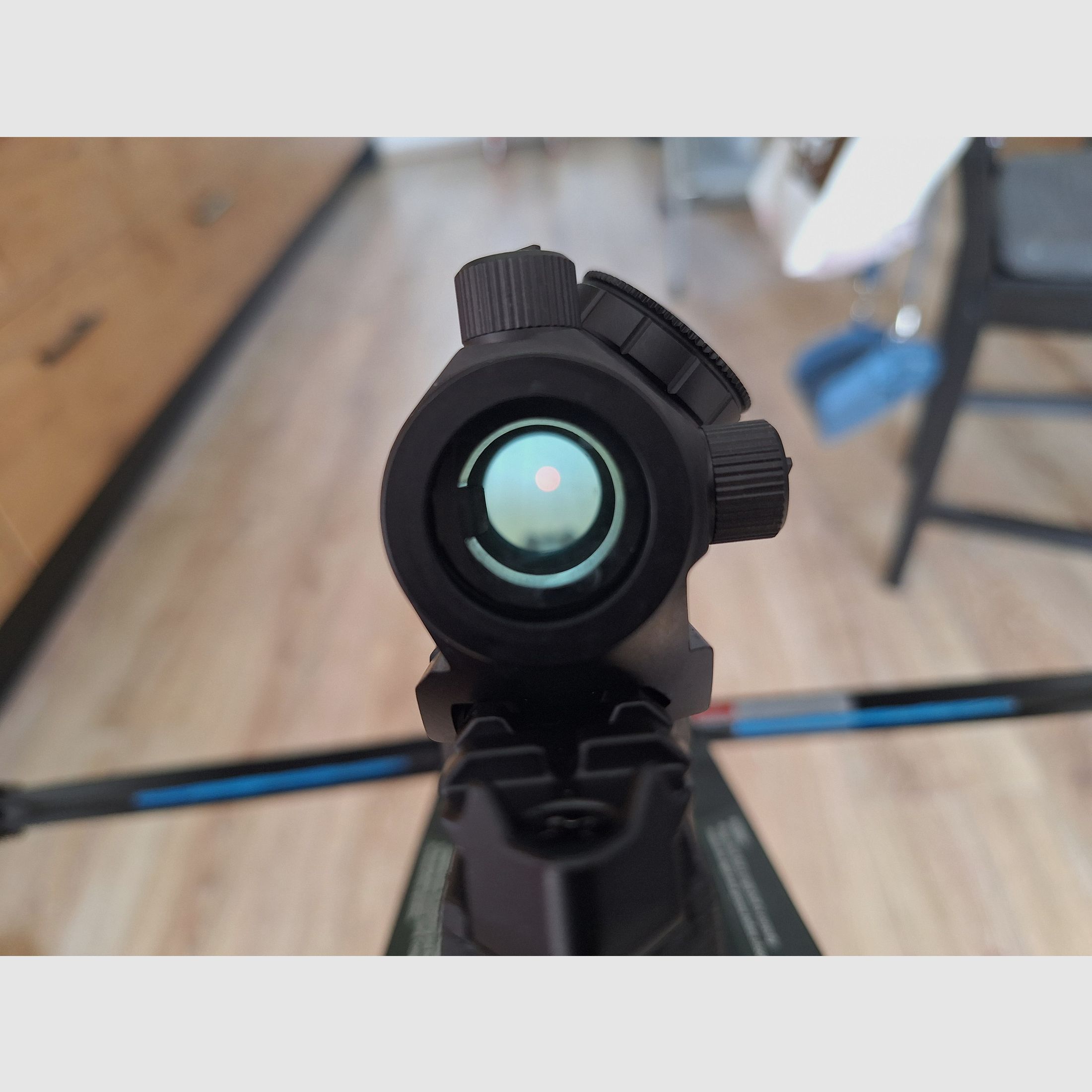 EK Archery REVO 7 Armbrust mit viel Zubehör