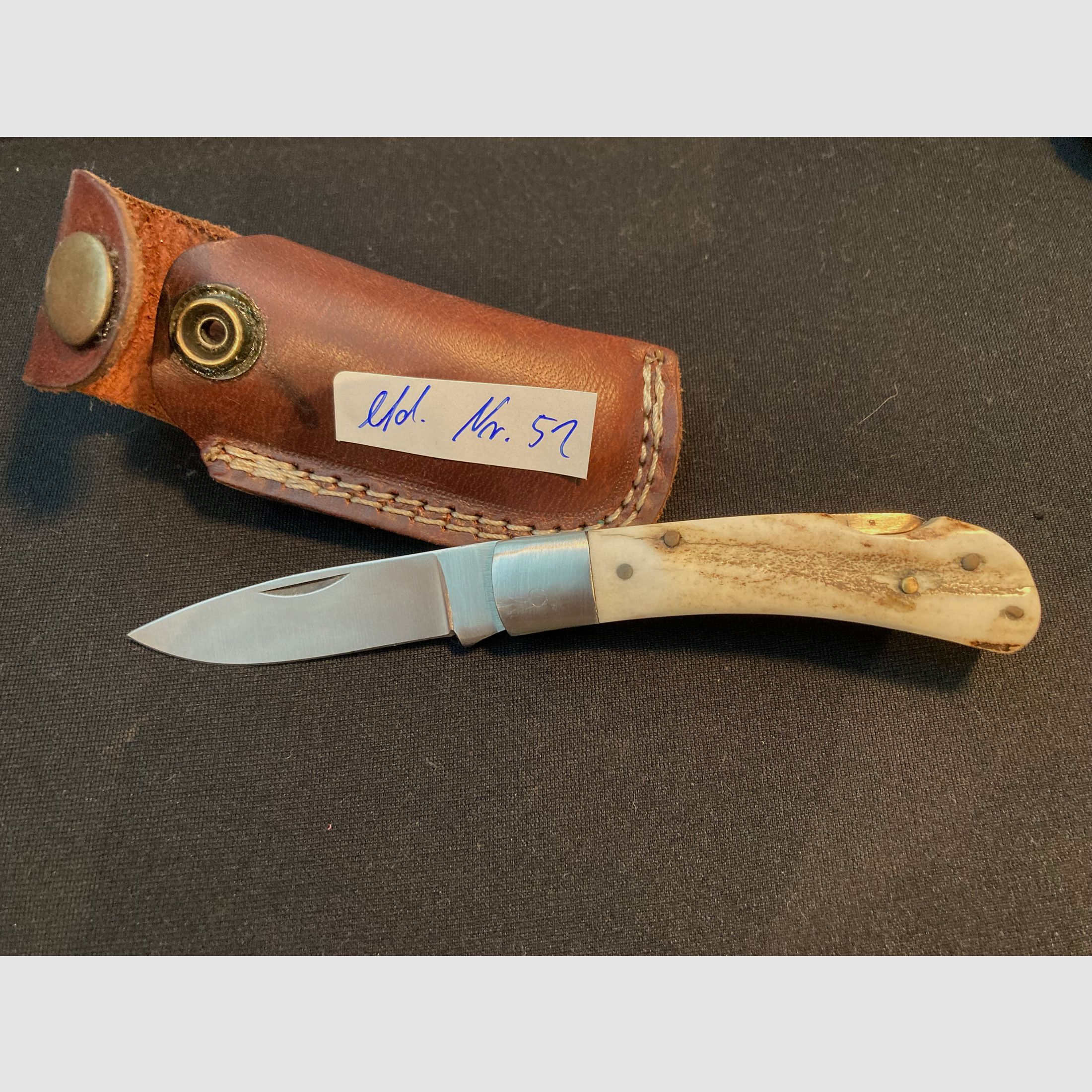 Taschenmesser, Hirschhorn, Rostfrei, Backlock, Ledertasche 51