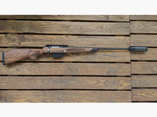 Voere Kufstein LBW Hunter Professional mit SD Rückstecher .22-250Rem