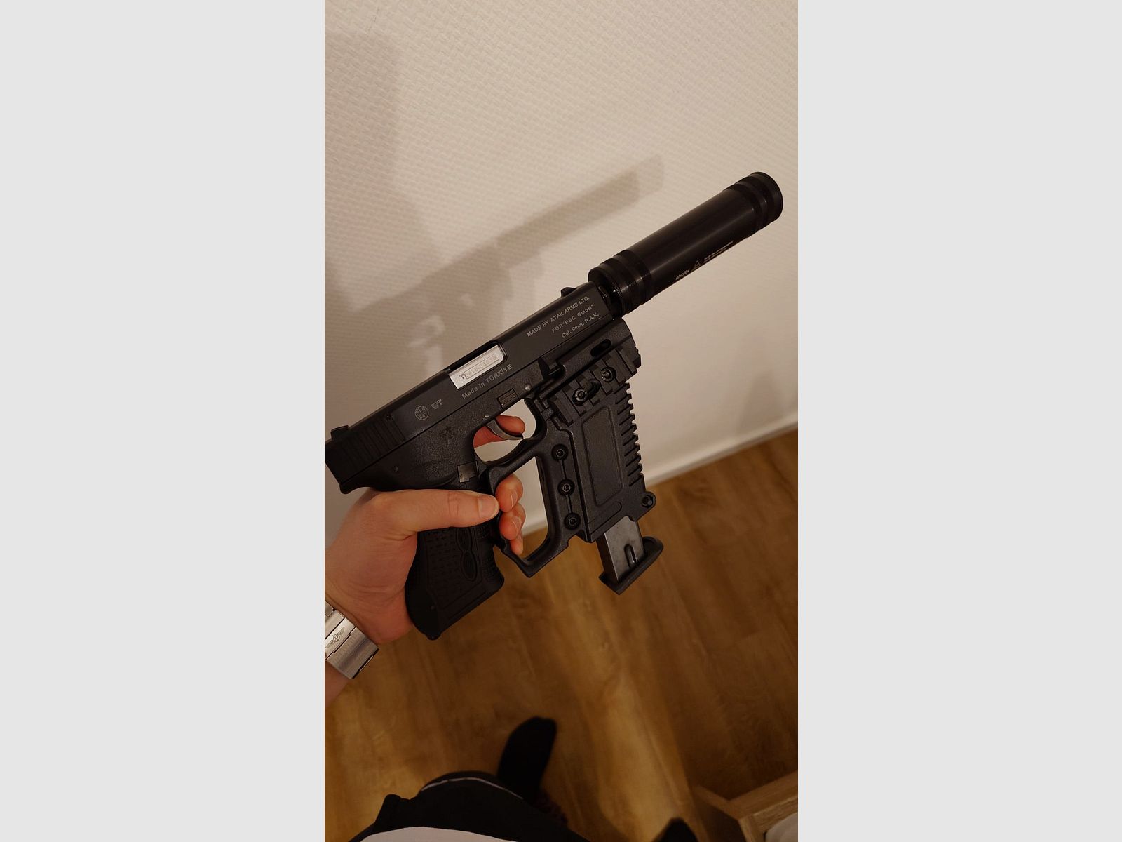 Collezione di armi a salve e decorative