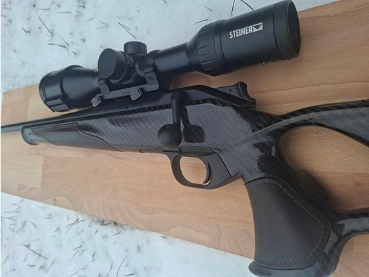 Blaser R8 Carbon Success crosse gauche avec inserts en cuir, en excellent état