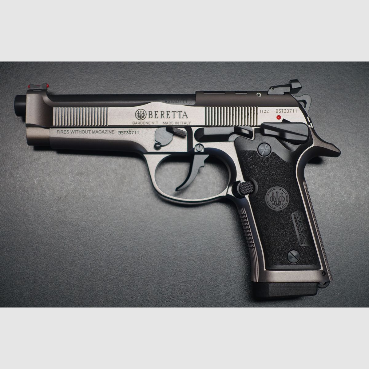 Beretta 92X Performance Defensive, zdjęcie 6 z 6