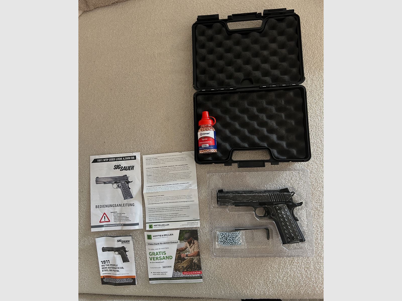 Sig Sauer 1911 "We The People" CO2 air pistol cal. 4.5 mm BB full metal