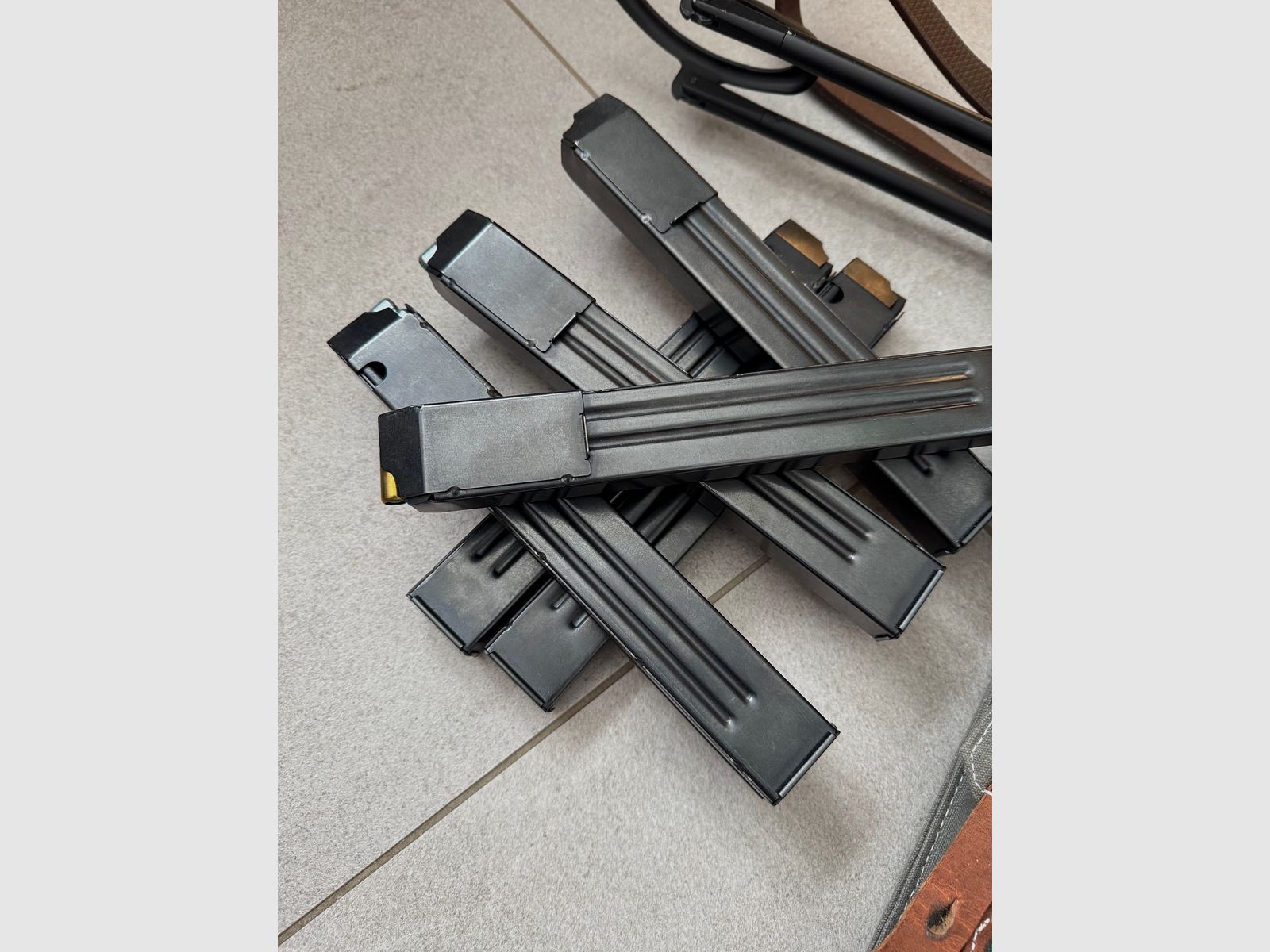 MP40 PTB+ 7 Magazine /Tasche Ladehilfe