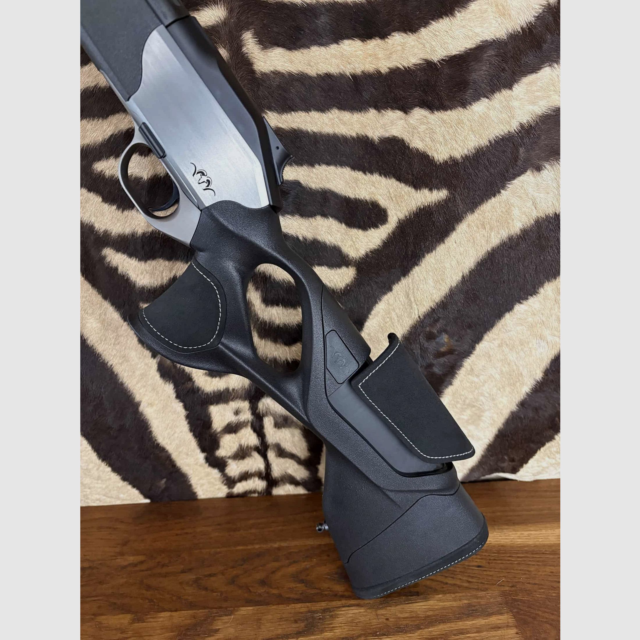 Repetierbüchse Blaser R8 Ultimate Silverstone Kal.300wm – ca.65cm geflutet mit Gewinde 15×100, Bild 7 von 11