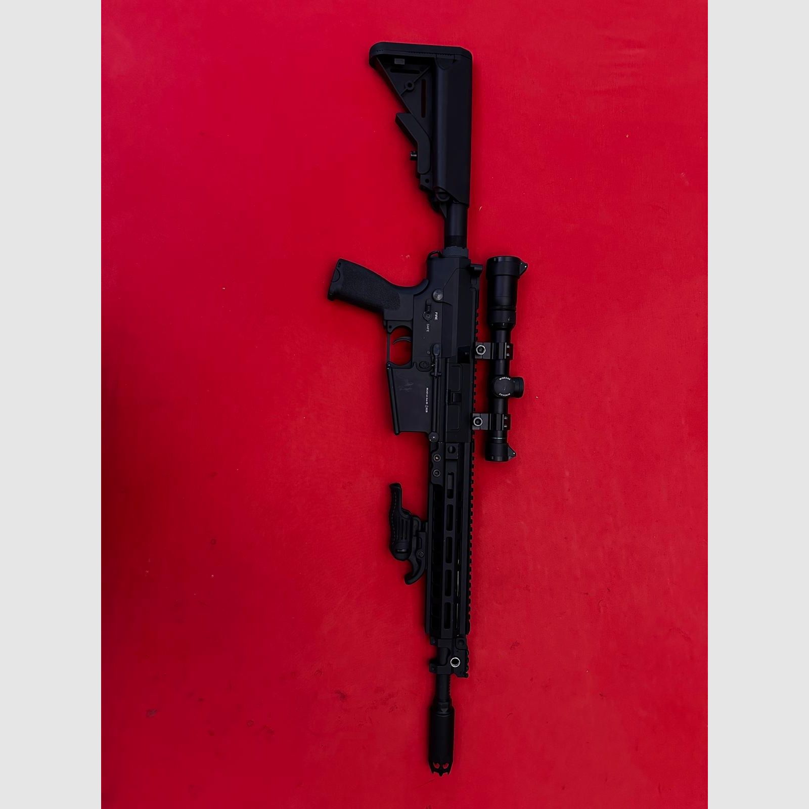 Avalon M4 / E&C EC25 / Daniel Defence M4 / 3x 500€ VB