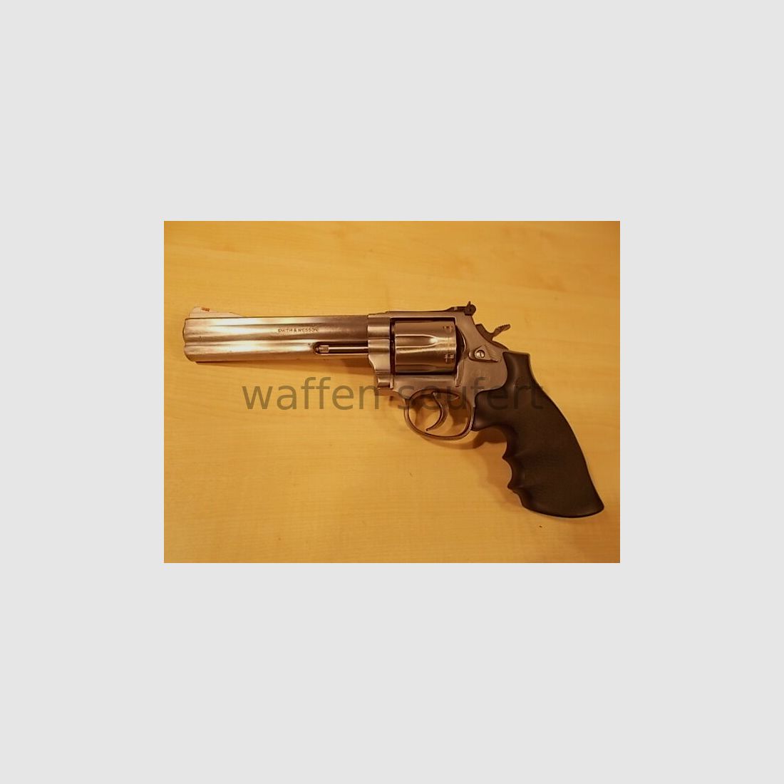 Smith & Wesson 686-5 6-Inch Stainless Revolver