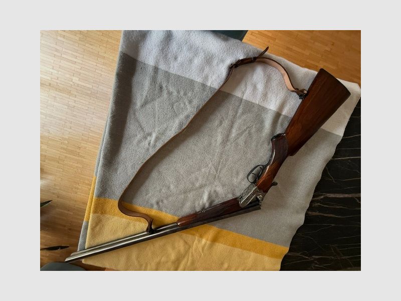 Double shotgun, Michuel Larranaga - Spain, caliber: 16/70 with engraving on lock plates