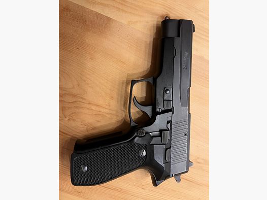 Sig Sauer P226