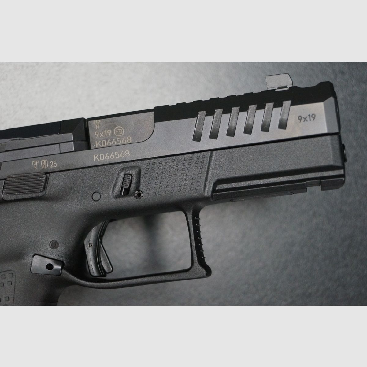CZ P-10 C OR Ported, Bild 2 von 6