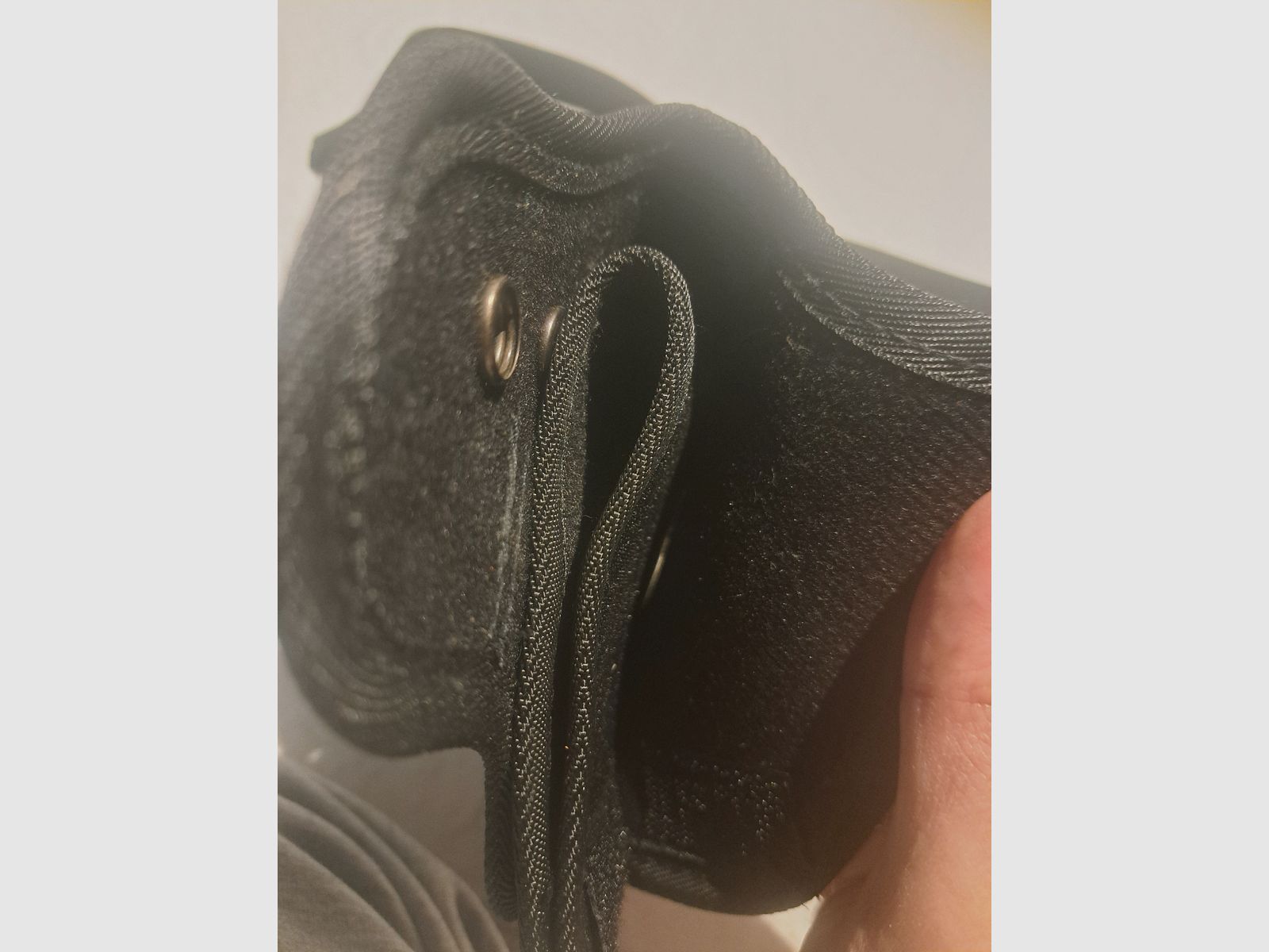 Funda de hombro Cordura para revólver .357 Magnum usada
