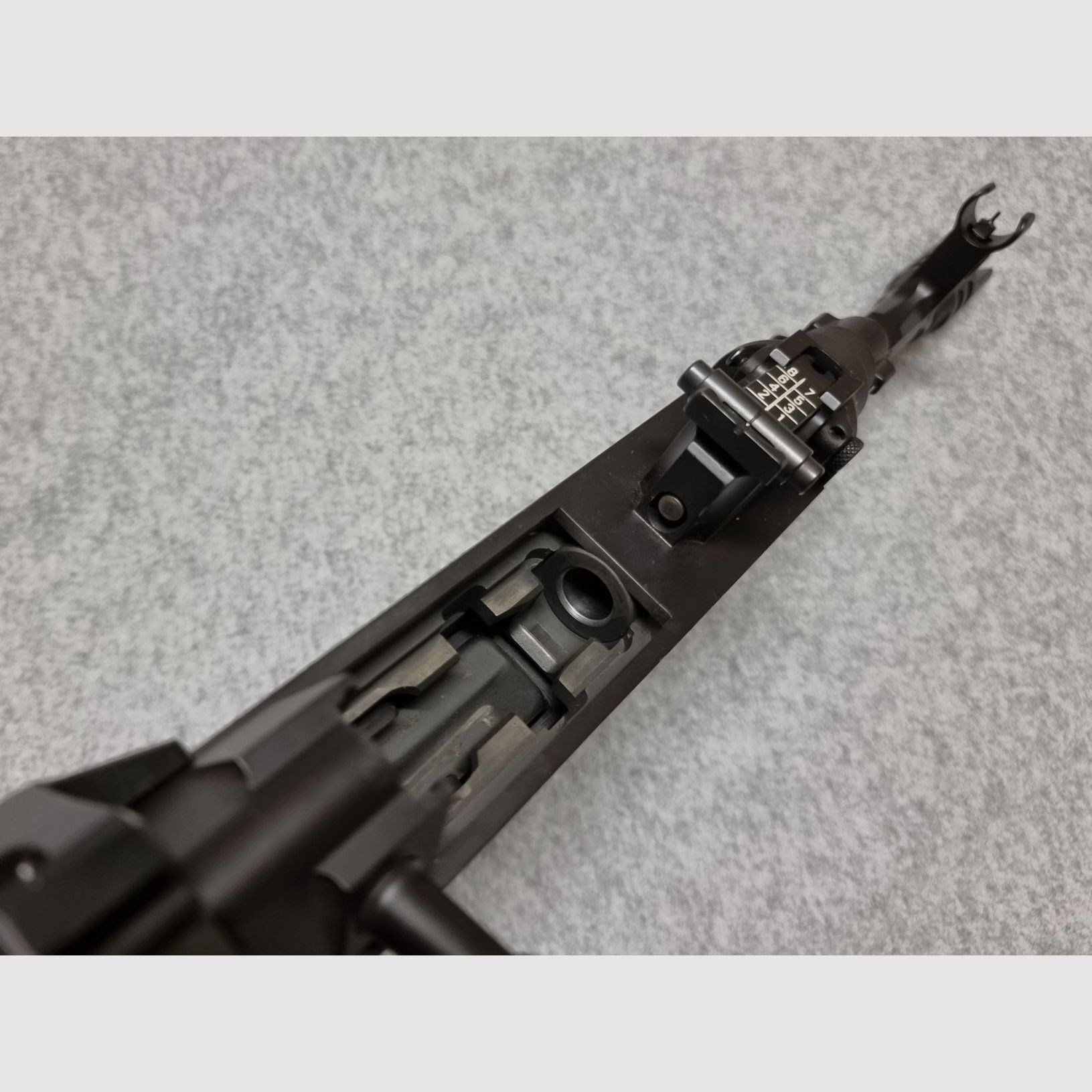 CSA VZ58 Sporter - cal. 7,62x39 - kompakte Büchse - mit Zubehör und Red Dot