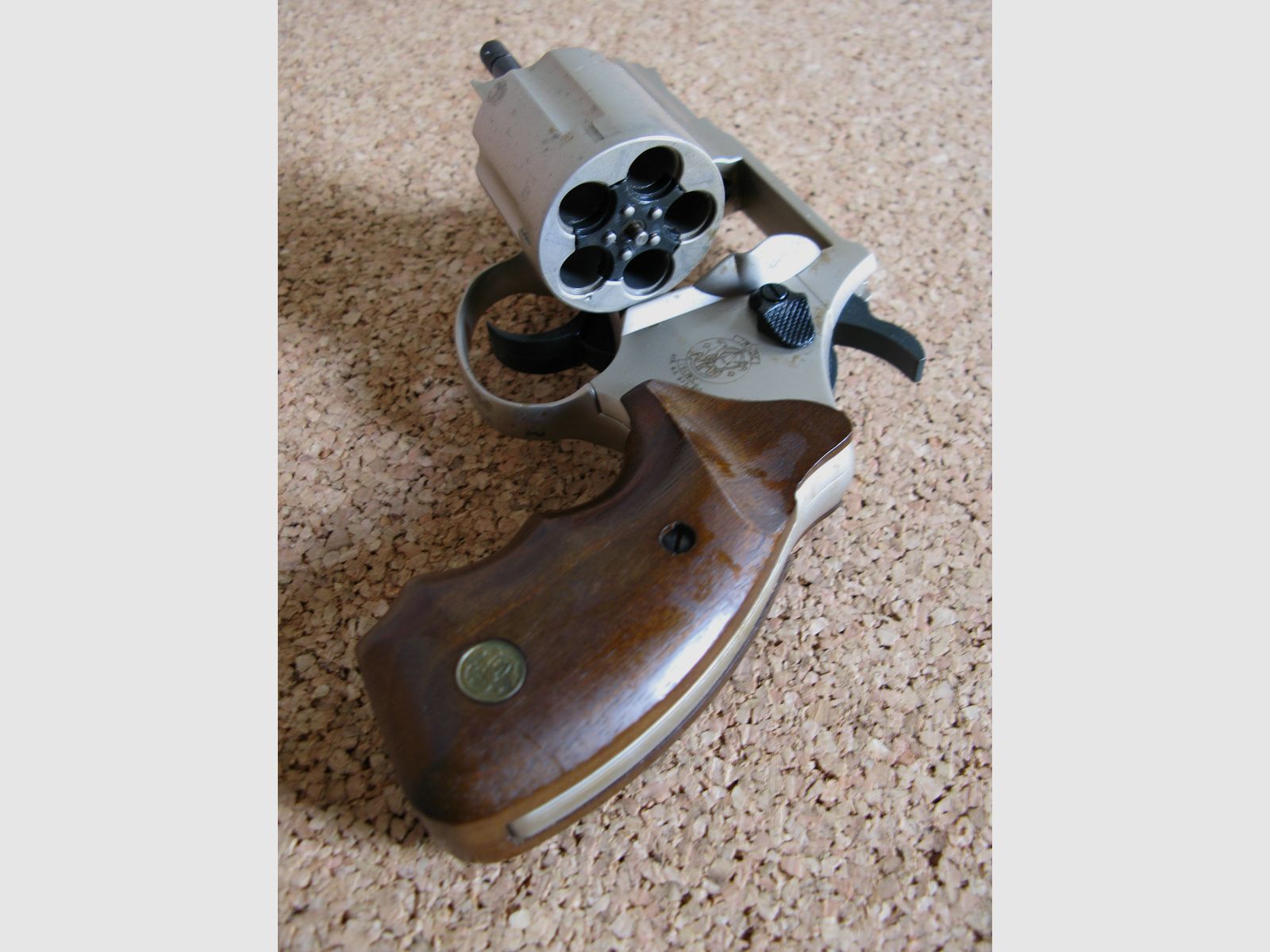 Revolver Smith & Wesson Combat cal. 9 mm K.