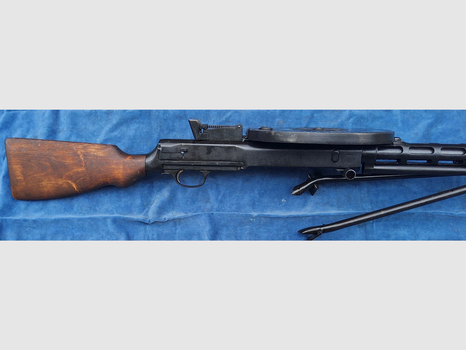 DP28 russisches Maschinengewehr (unbrauchbar gemacht), Bild 9 von 14