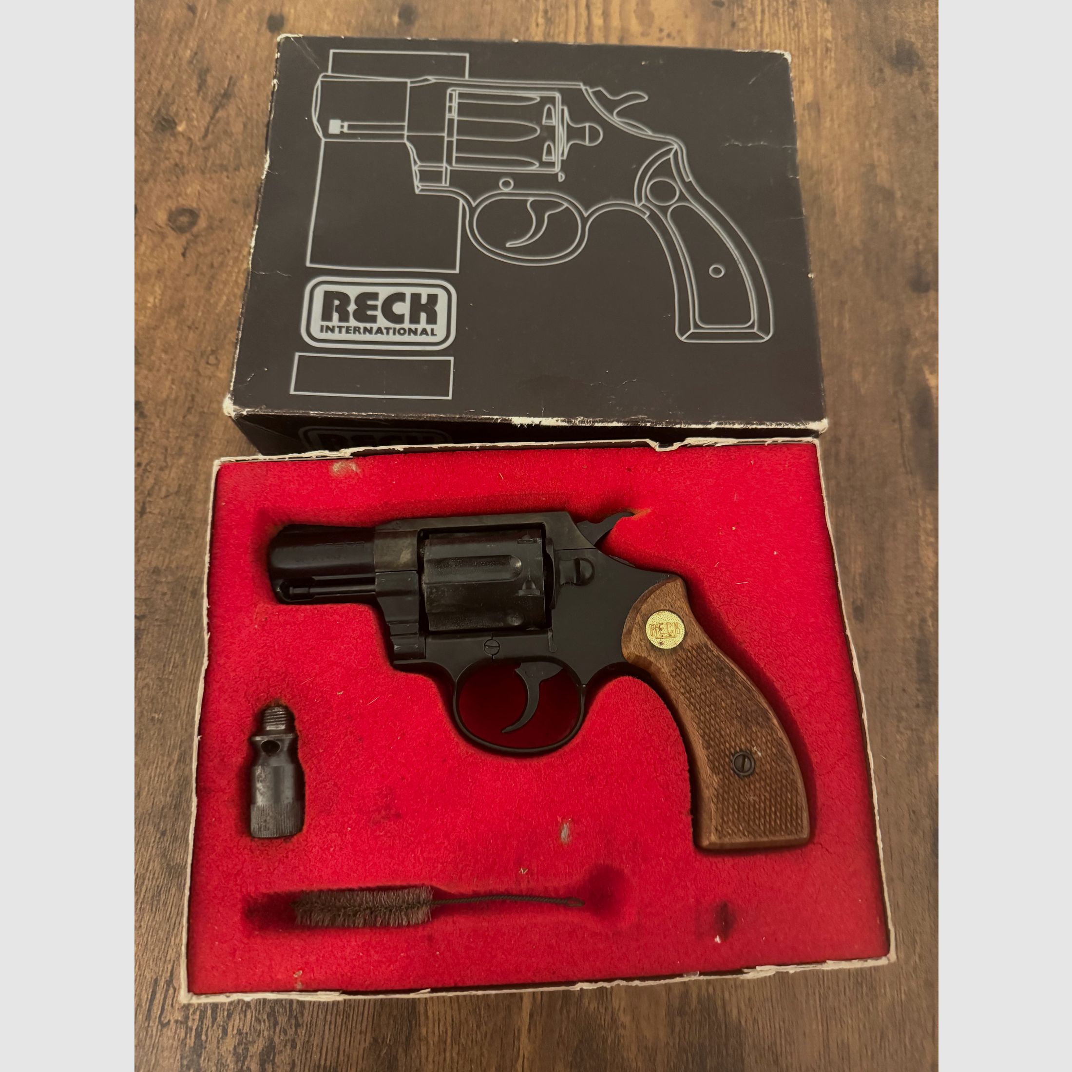 Reck Cobra objet de collection avec boîte d'origine 6 coups