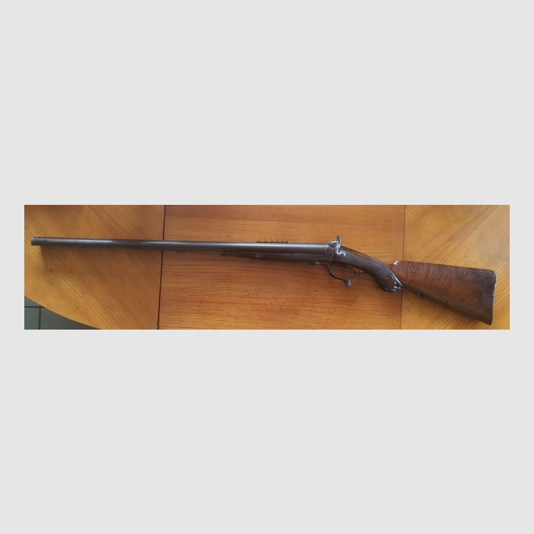 R.Hughes Cape Gun