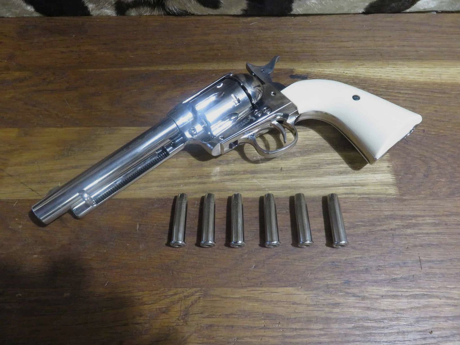 Revolver UMAREX Colt SAA .45 Co2, Bild 8 von 9