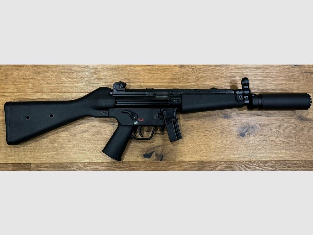 Heckler and Koch SP5 rifle with B&T RBS silencer SQD™ Compact