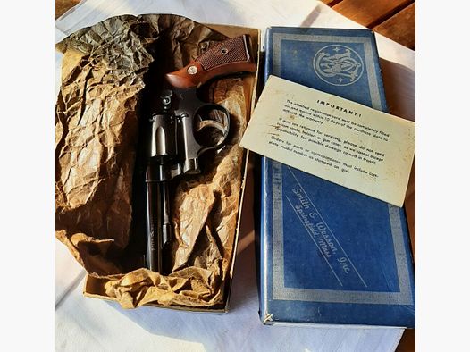 Smith & Wesson 10-5 Militar y Policía