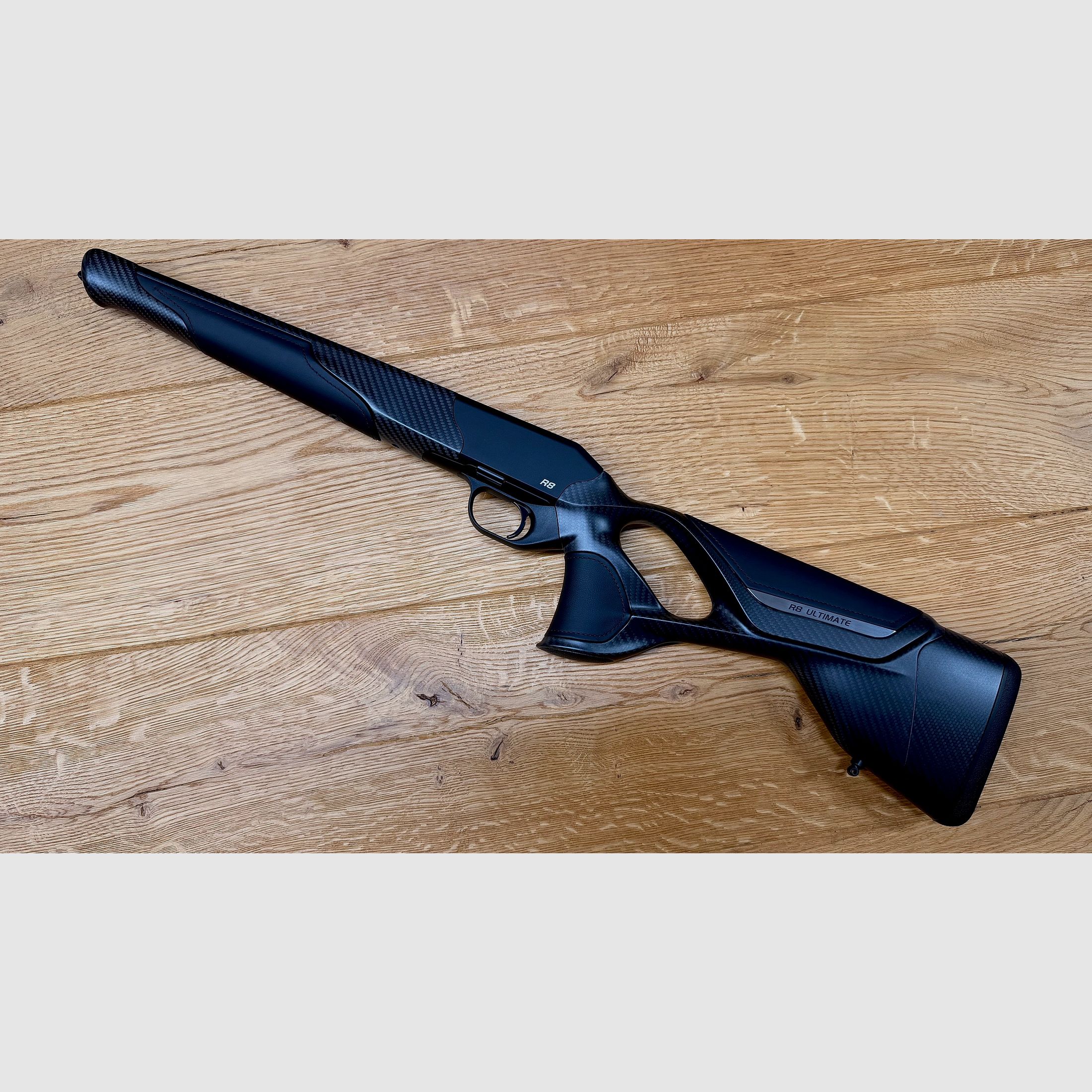 Blaser R8 Ultimate Carbon leather case / Standard version 17mm / Logo silver / Easy Custom leather