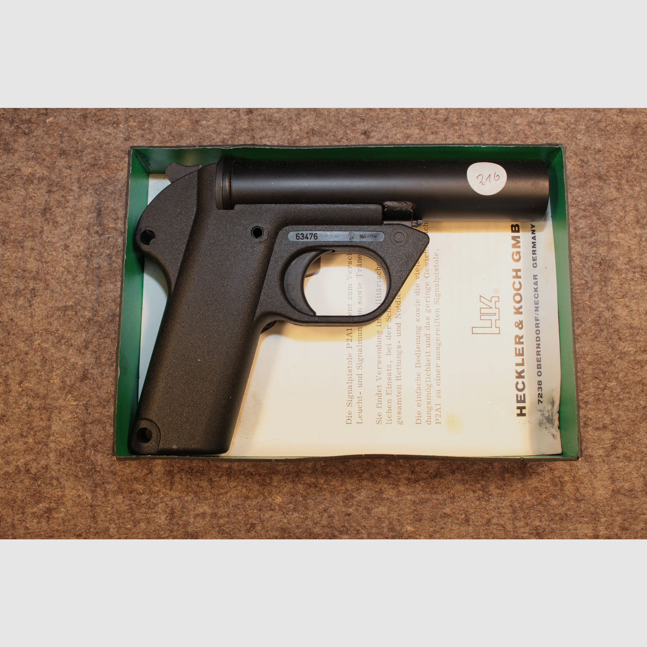 Signal pistol Heckler und Koch in caliber 4.