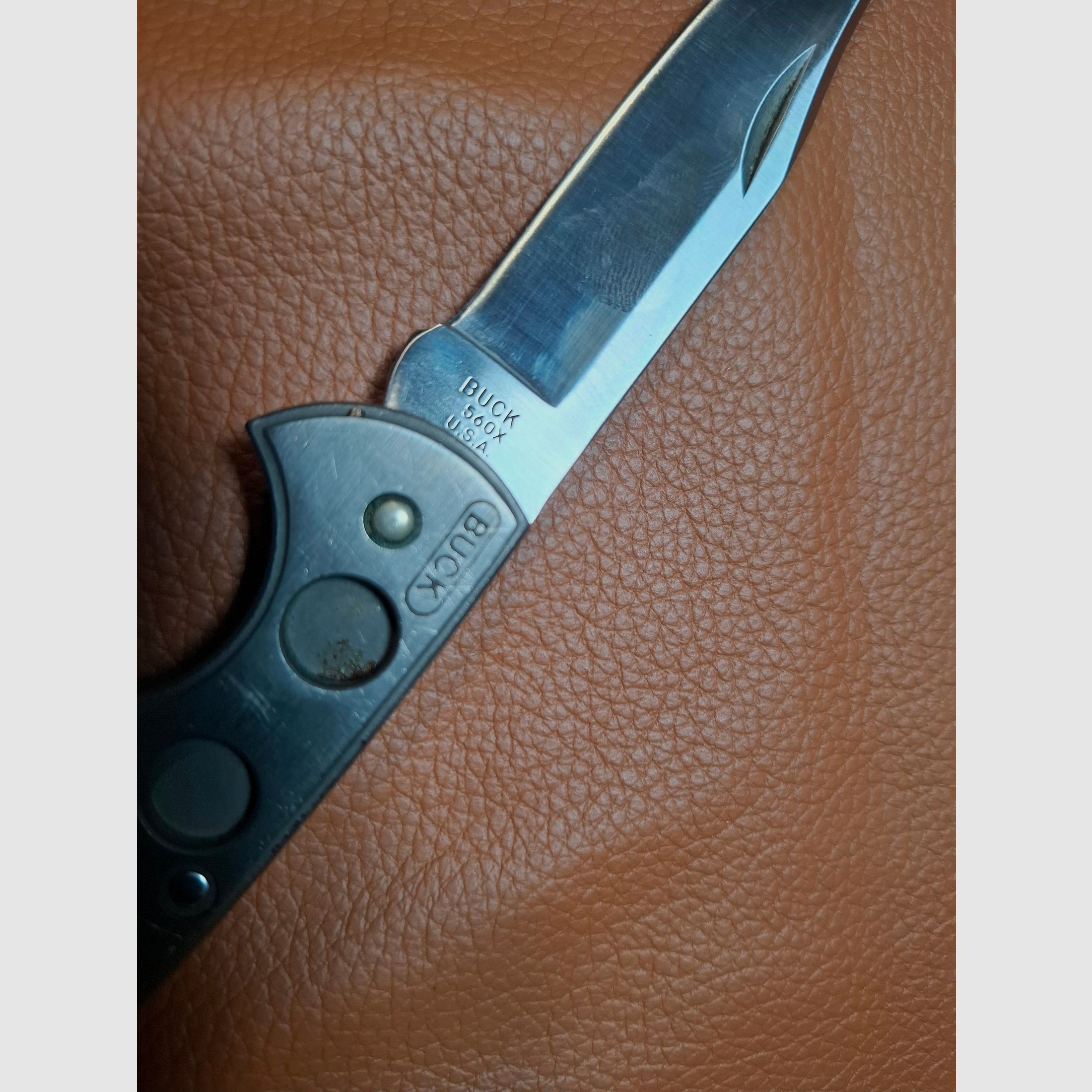 Buck Titanfolder 560X