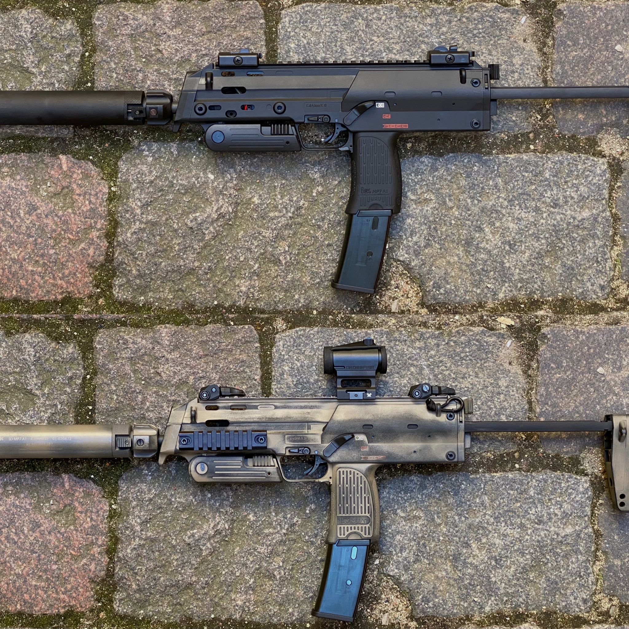 MP7 A1 AEG – custom paint job.