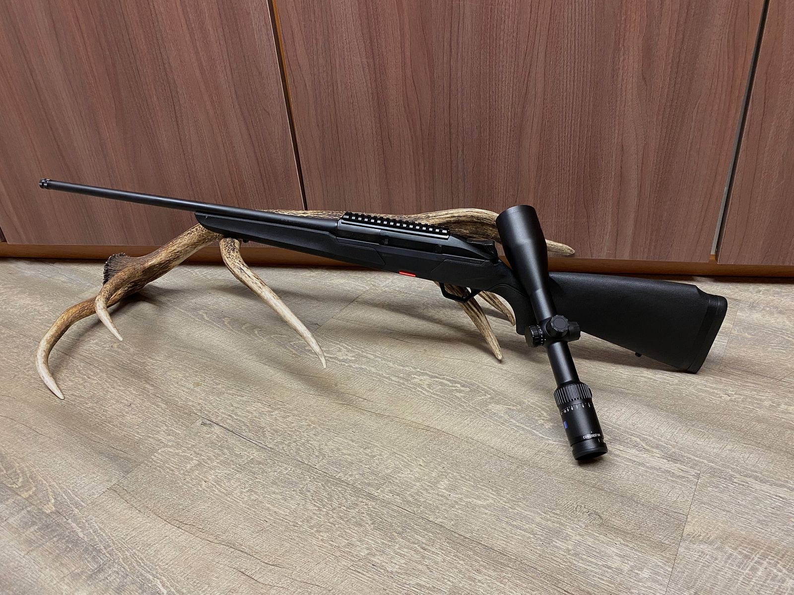 Beretta BRX-1, mit Zeiss Conquest V4 3-12x56