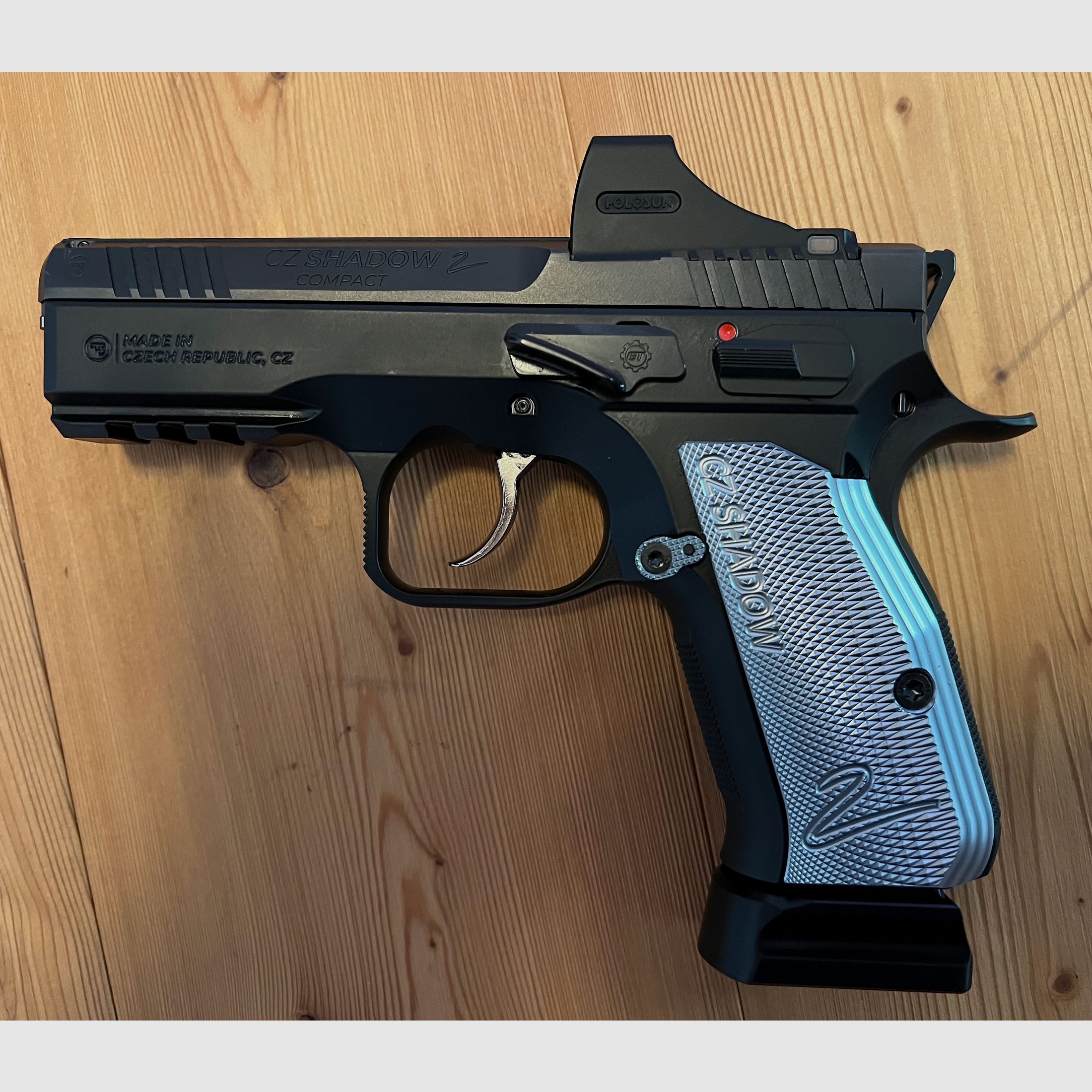 CZ Shadow 2 Compact (optional Holosun SCS P10)