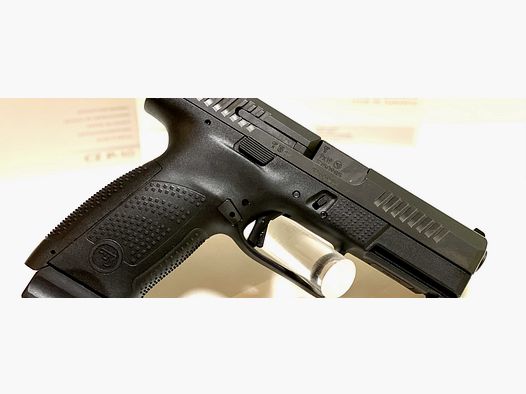 CZ  P-10 C