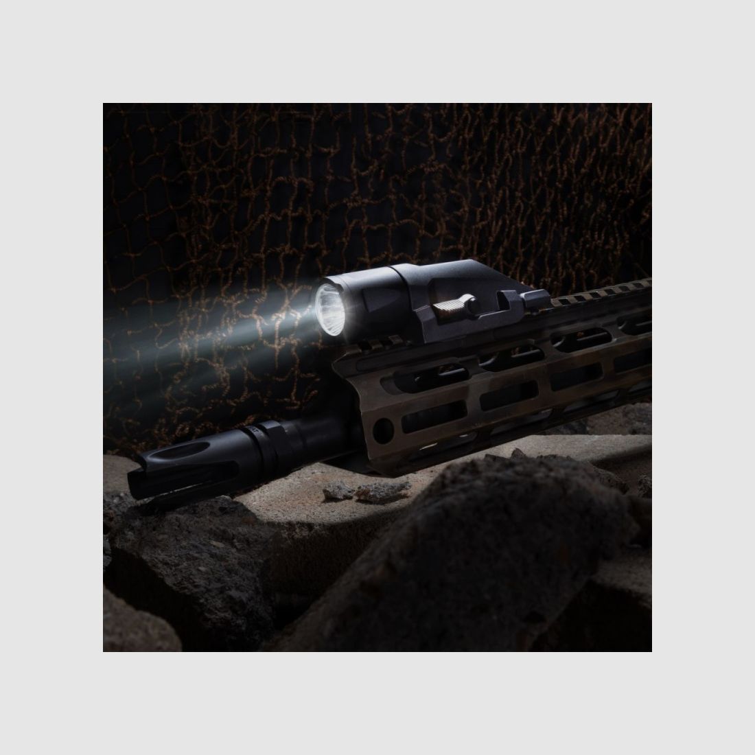 B&T WMLGEN-3 lampe d'arme avec lumière blanche, image 2 sur 3