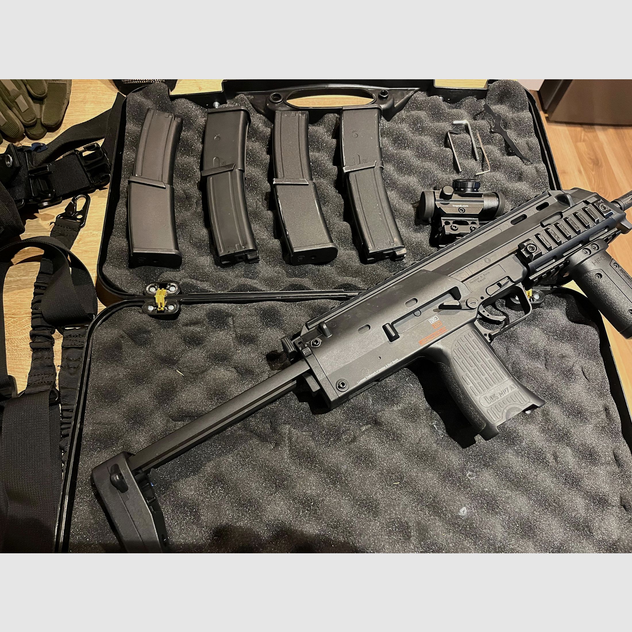 VFC MP7A1 GBBR con vari accessori