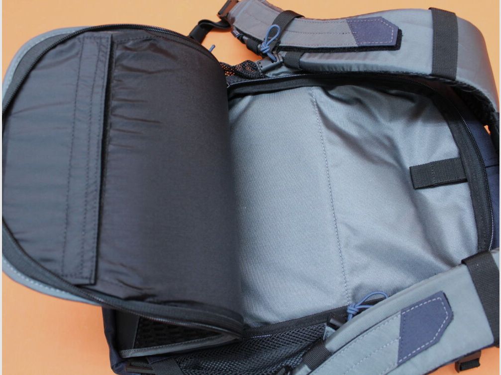 5.11 COVRT18 Backpack (56961) 726 True Navy: Rucksack