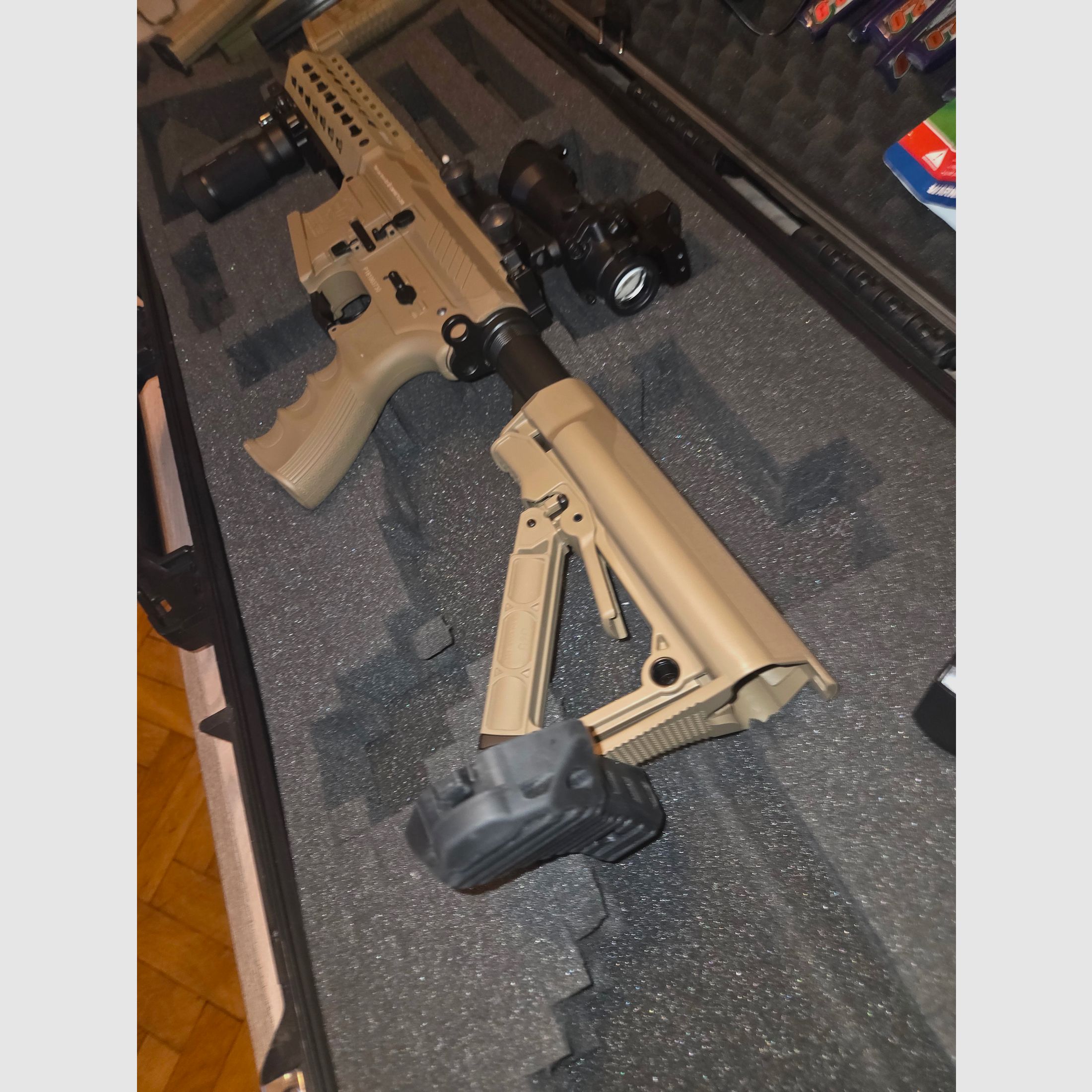 G&G Raider CM16 SRL DST en color desierto