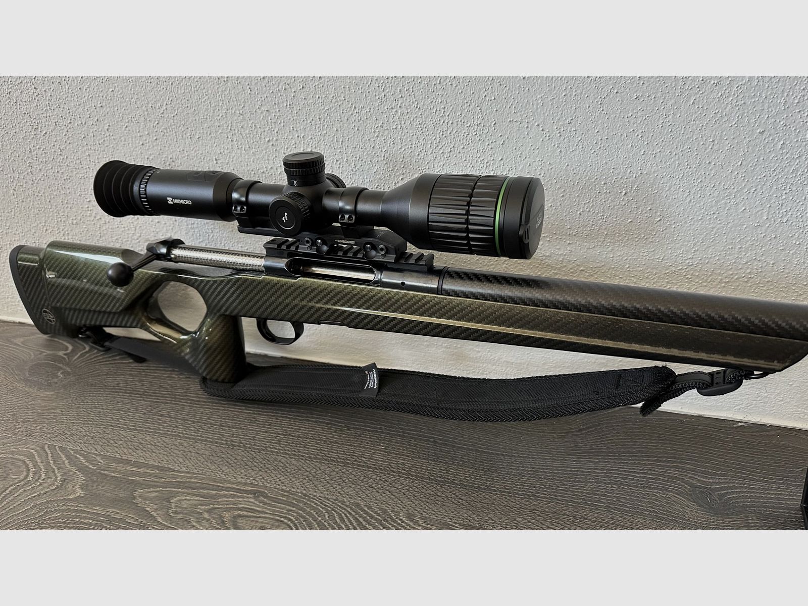 FBT Revolution für Tikka T3x Lite inklusive Schalldämpfer FBT INA OBS 32 sowie ATN X-Sight 4K Pro 5–20x Zielfernrohr