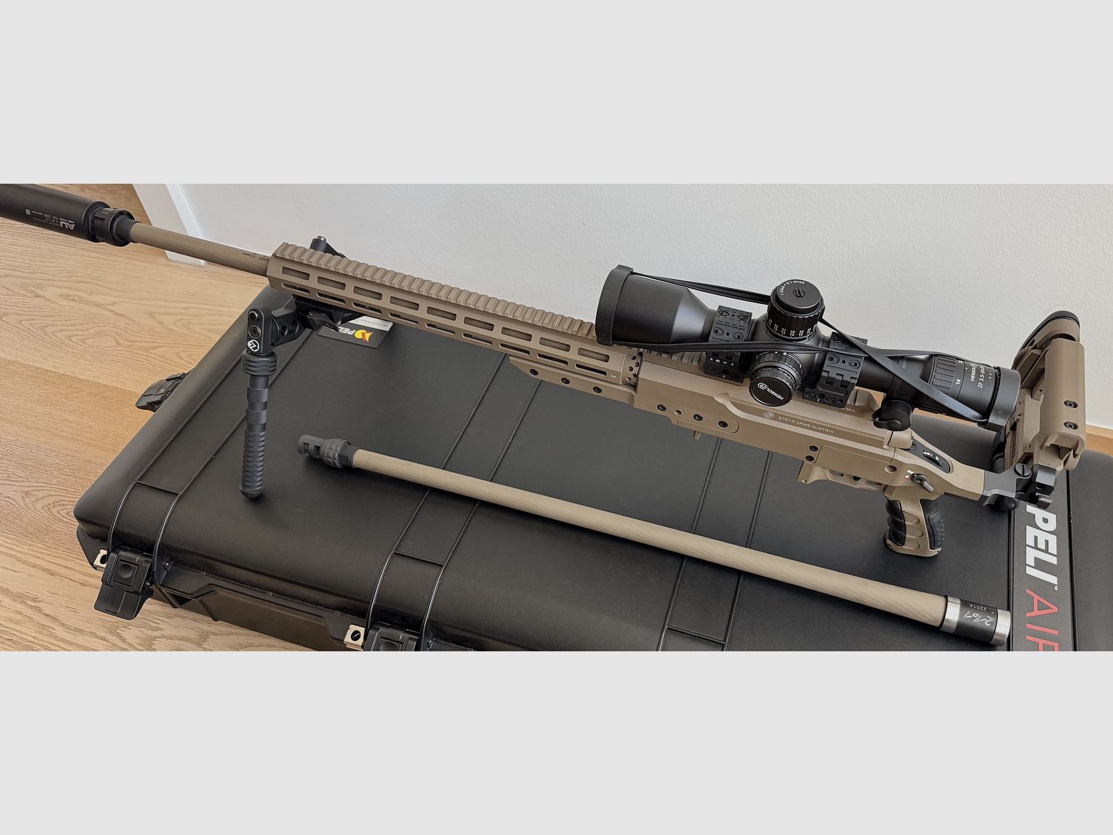 Exklusives Komplett-Setup – Steyr SSG M1 in .338 Lapua Mag. mit Wechsellauf 6.5 Creedmoor & Premium-Zubehör