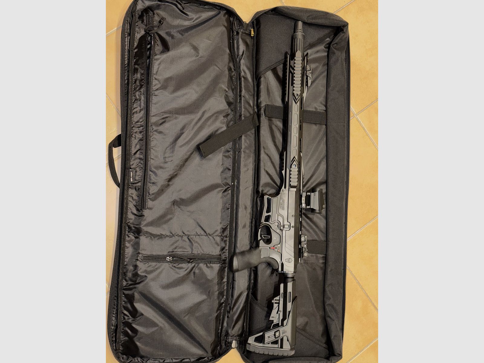 Typhoon F12 Maxi Black IPSC con Vortex Red Dot – come nuovo – max. 200–250 colpi