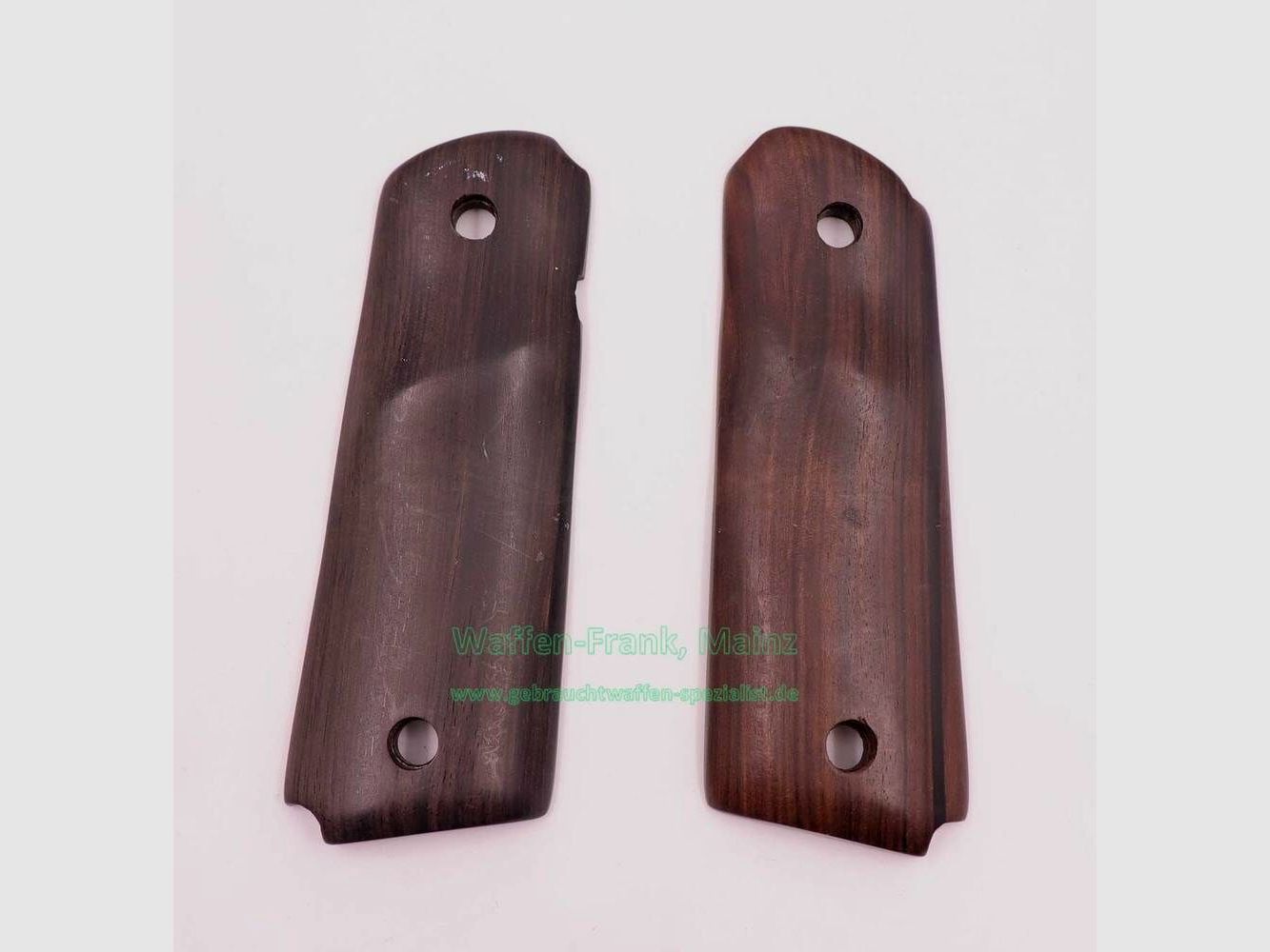 USA, Diverse Holzgriffschalen für Colt