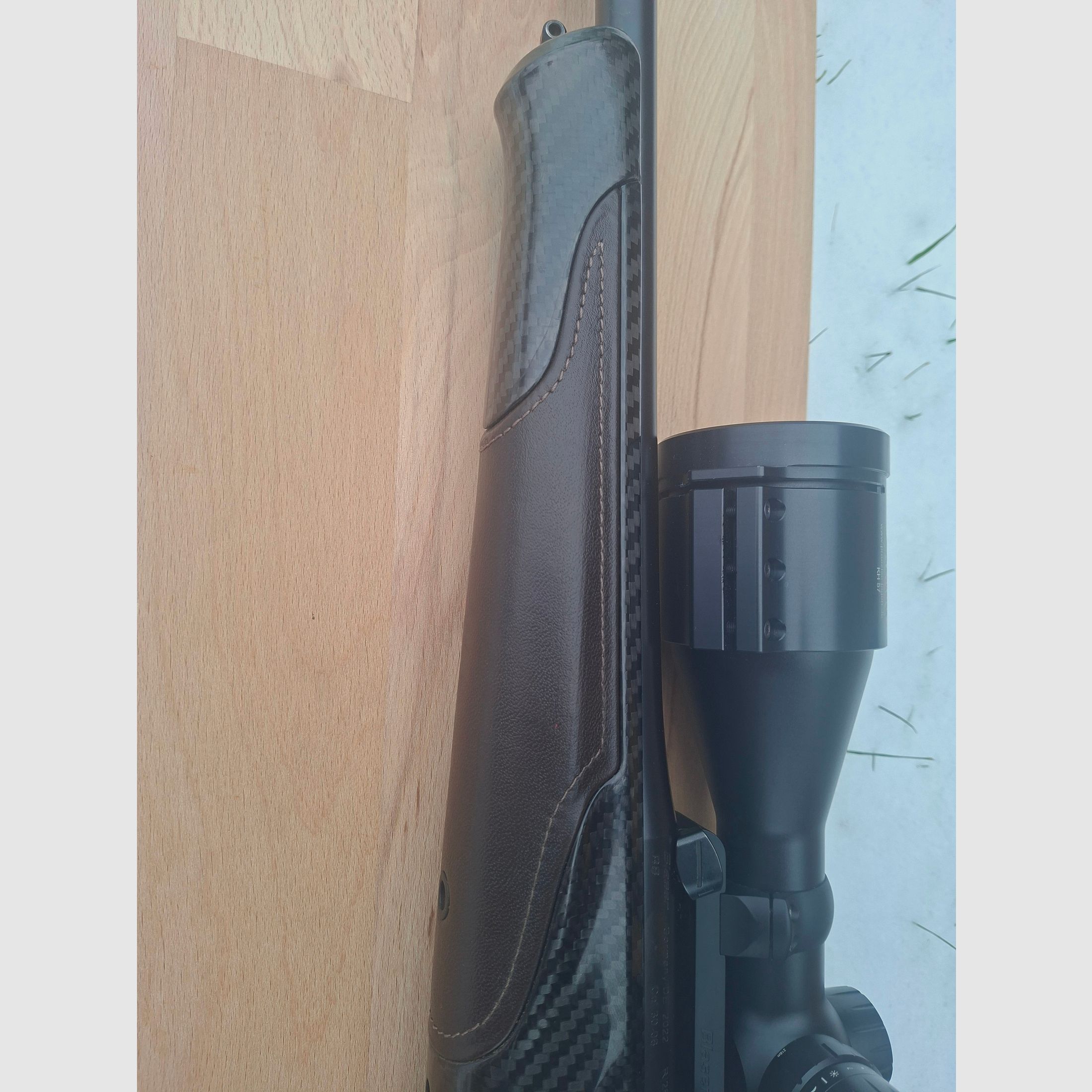 Blaser R8 Carbon Success links