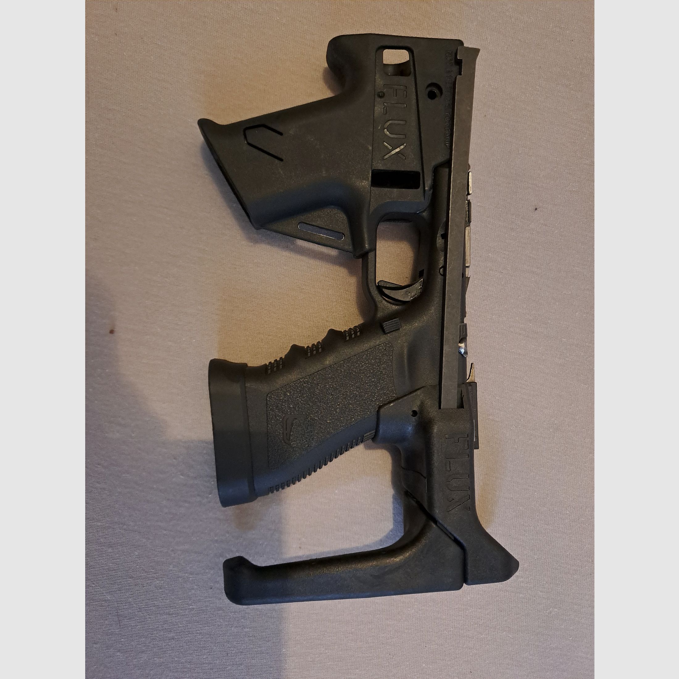 Flux Defense Glock 17