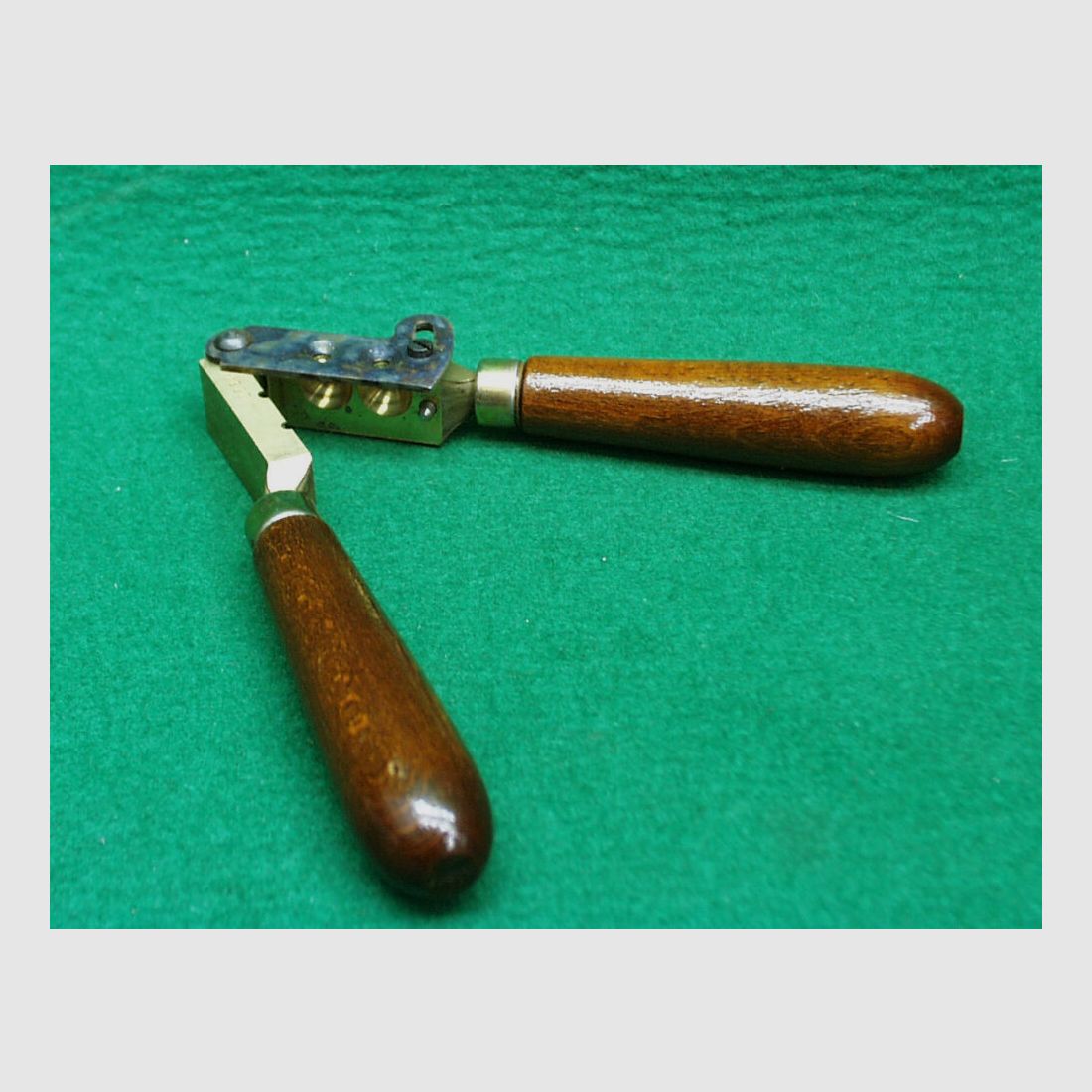 Gießkokille mit Griff für Kentucky Kal.44 RK