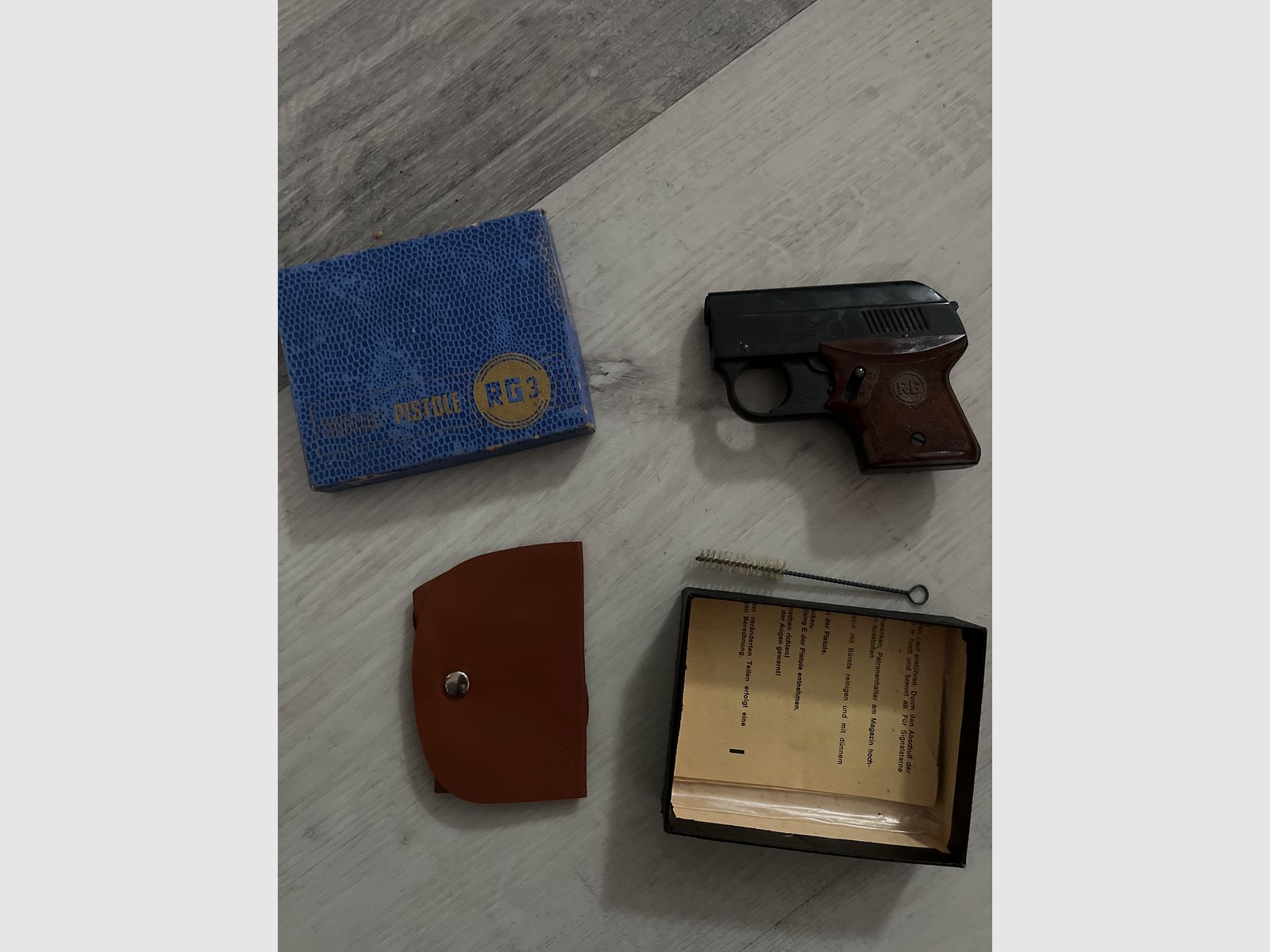 Pistola segnaletica RG3