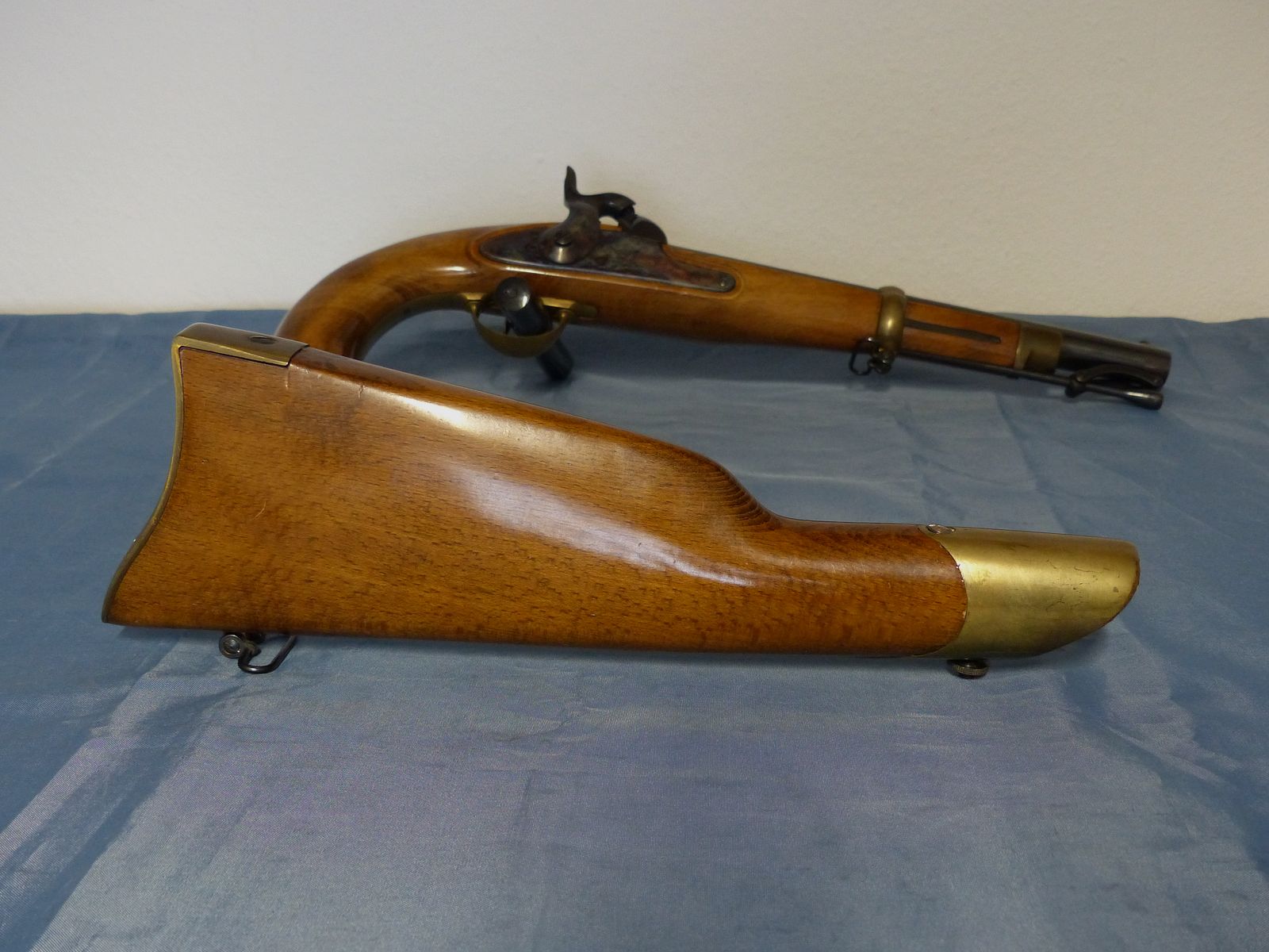 Navy Arms 1855 Dragoon Carbine Vorderlader Pistole mit Anschlagschaft von Antonio Zoli Cal. .45 vintage