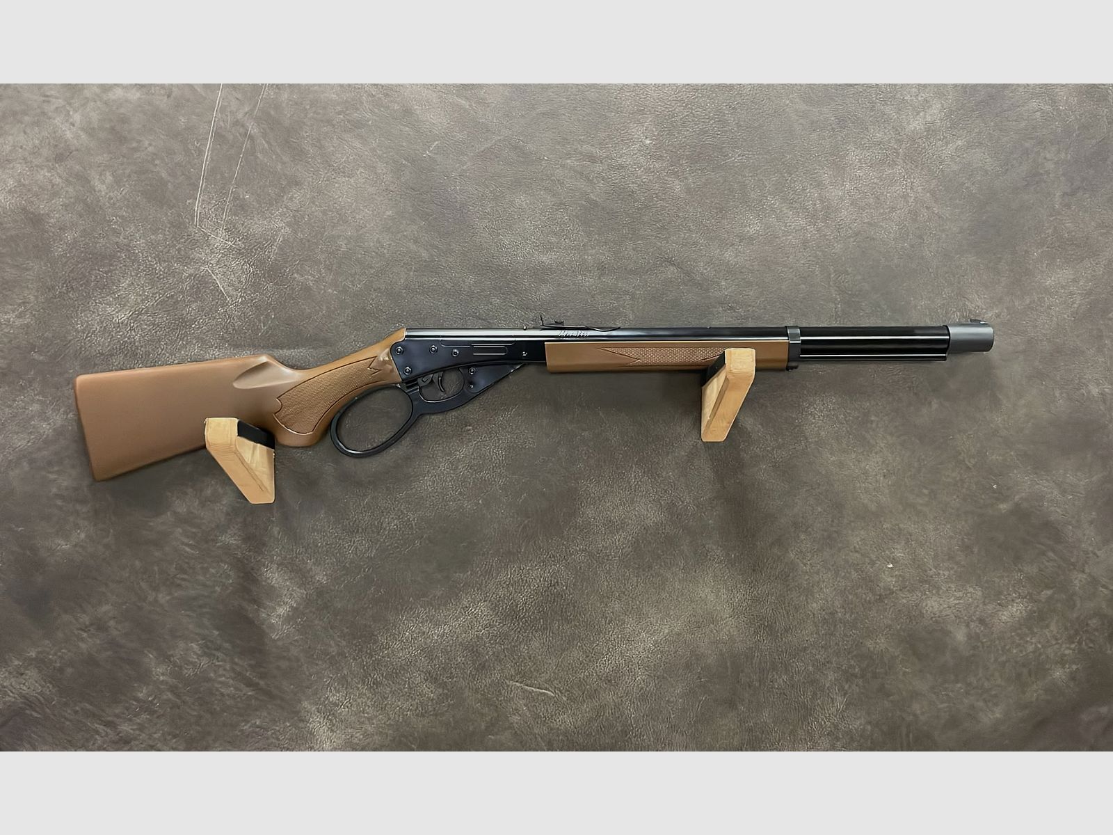 Fucile ad aria Marlin Lever Action BB 4,5mm BB 3 J.