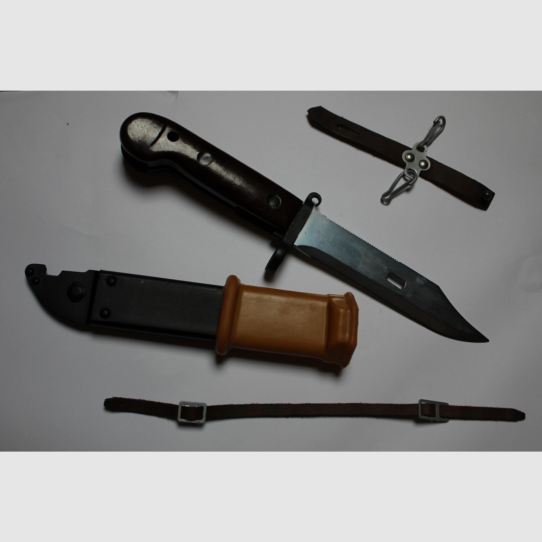 Ungarisches Seitengewehr bzw. 6h3 AK47 Bajonett  in exzellentem Zustand (hungarian 6x3 AK Bayonet) 