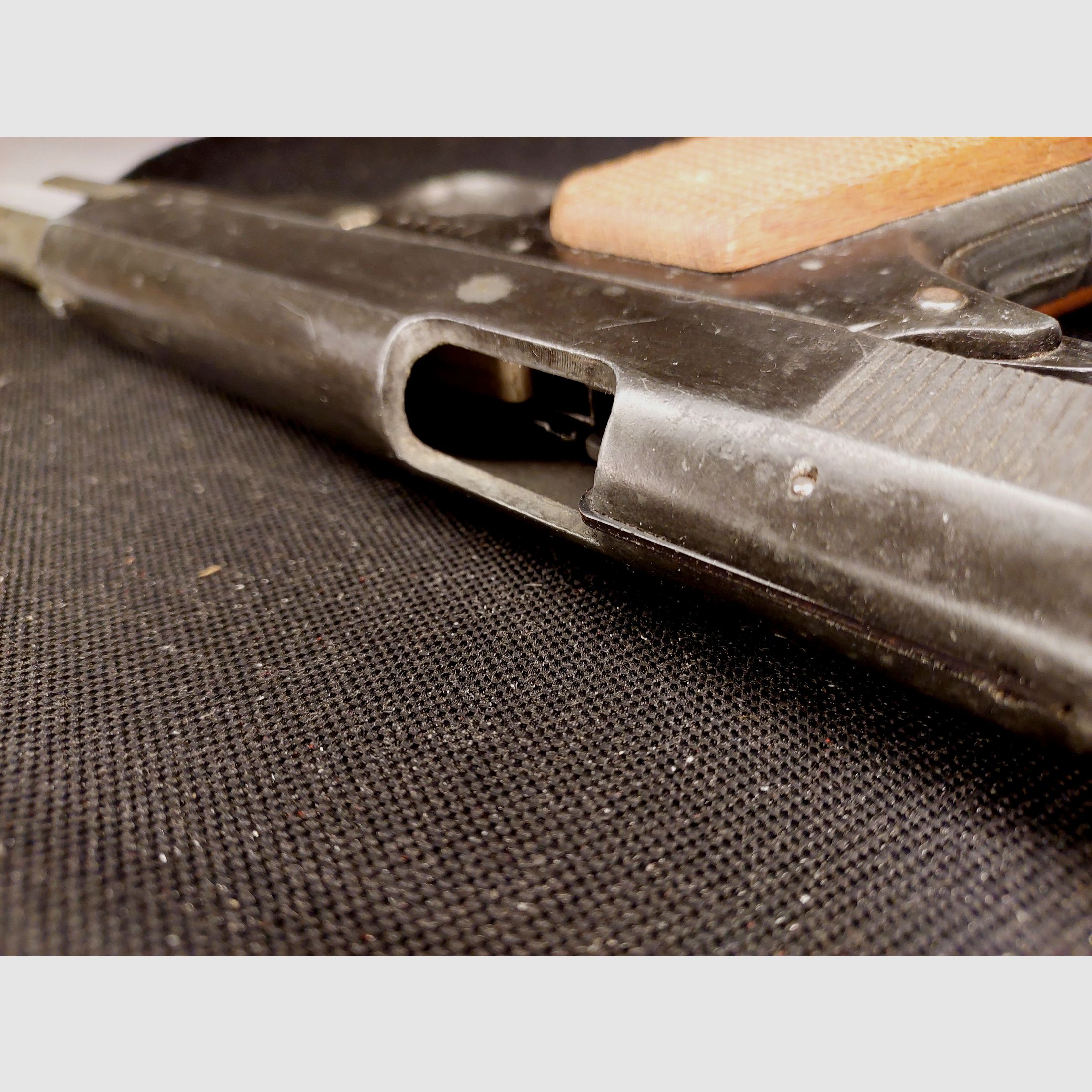 ME 8 General blank firing pistol cal. 8 mm bang (PTB 437) launch cup + 2 magazines