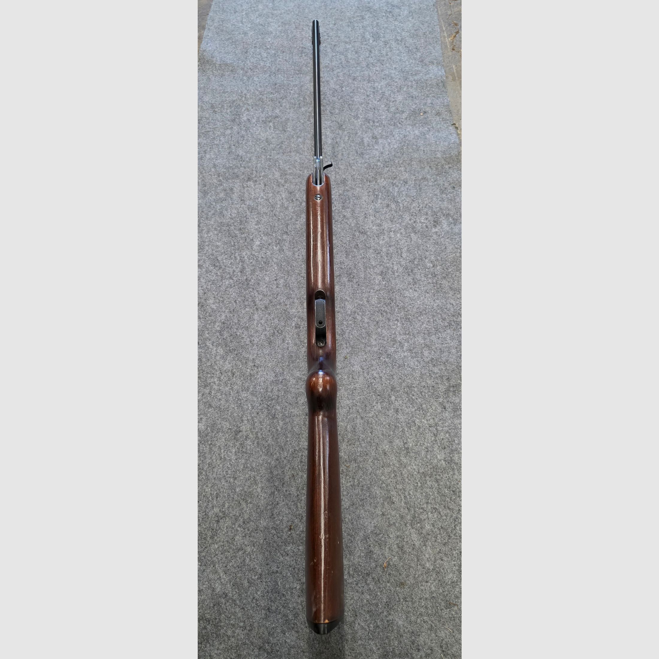 Weihrauch HW 35 z 1970 r. z oznaczeniem F, karabinek łamany, wiatrówka kaliber 4,5 mm HW35