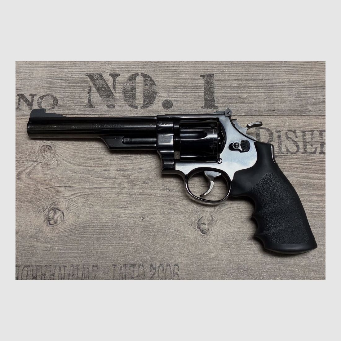 Smith & Wesson Mod. 25