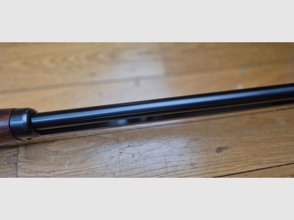 Uitzonderlijk onderhevelgeweer Marlin model 1894 S – Zeldzame herdenkingsserie "1894 CENTURY LIMITED" – Exemplaar 2.152 van slechts 2.500 geproduceerde – Vuurwapen uit 1994 – Stempel ‘JM’ voor Marlin door Marlin – Kal. .44-40WCF – 9+1 schoten – Superieur walnoot hout – Droommechaniek – Loop van 62 cm met prachtige Micro-grooves – Originele doos in uitstekende staat en documenten – Uitzonderlijk stuk in als nieuw staat – Uitstekend+++, afbeelding 14 van 40