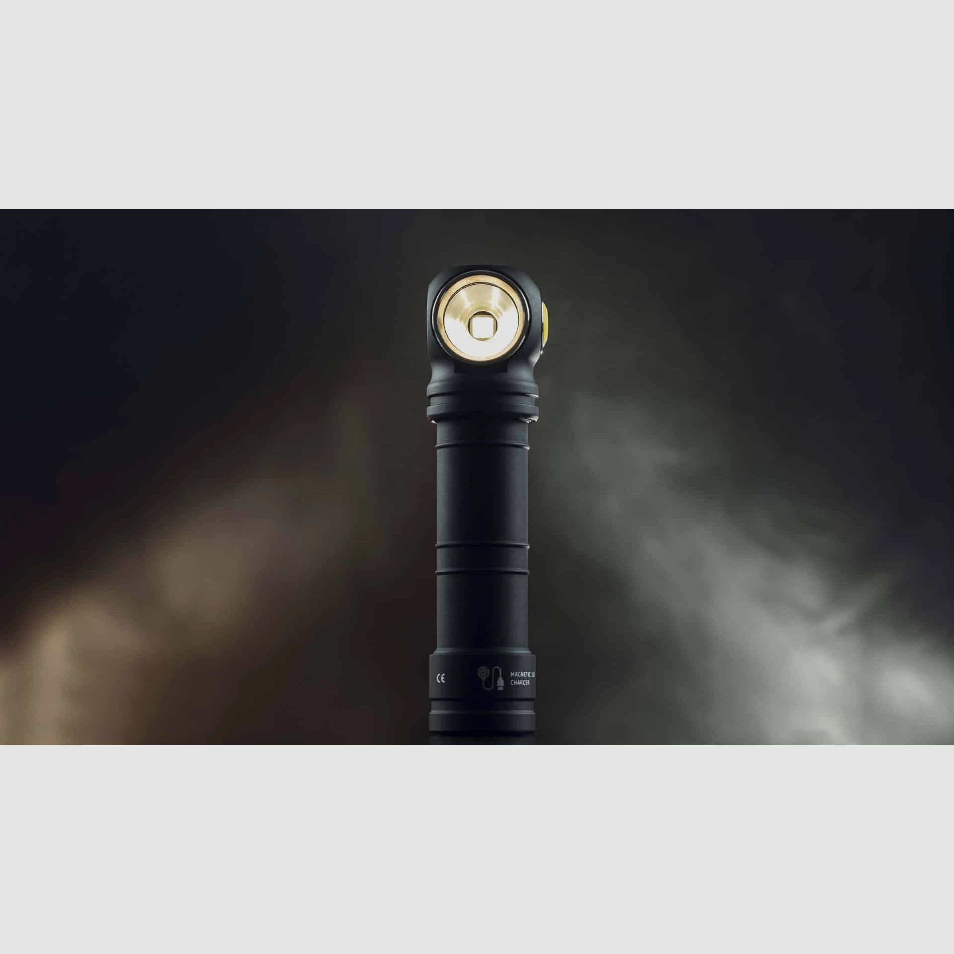 ARMYTEK Wizard C2 Pro Max LR PCB White, afbeelding 5 van 10
